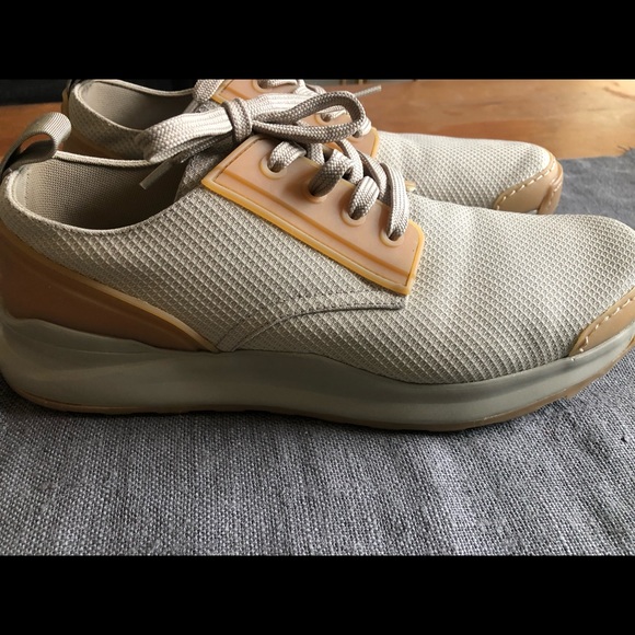 HOOD RUBBER CO. mens 9 Outdoor Sneaker - Made In Italy main image 6